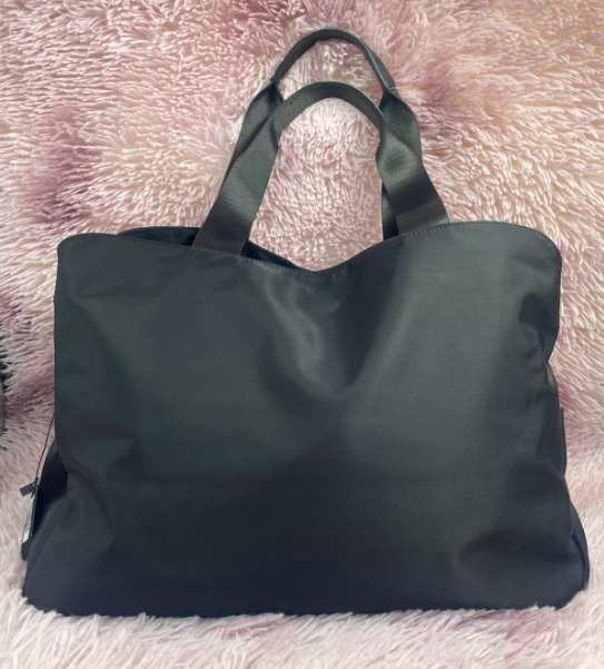 MALETIN B712 NEGRO