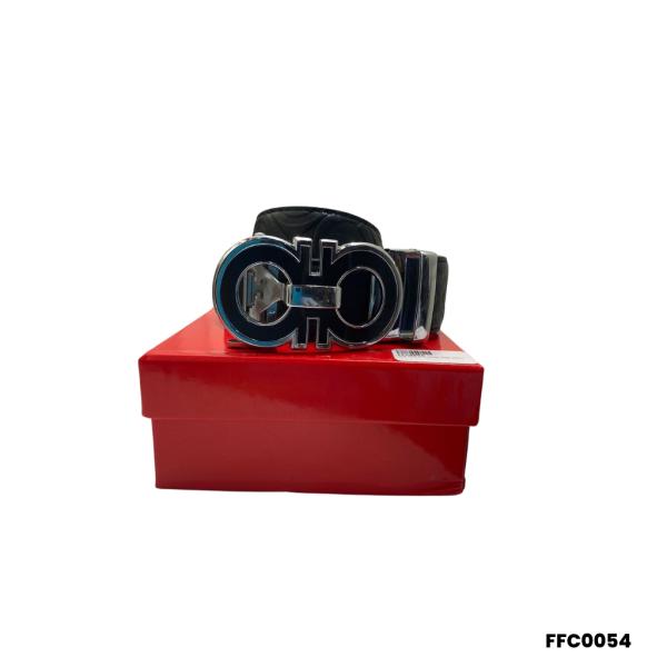 FAJA NEGRO/LABRADA MARCA SALVATORE FERRAGAMO HEBILLA PLATEADA/NEGRA INICIALES AA ESTAMPADO PEQUE&Ntilde;O
