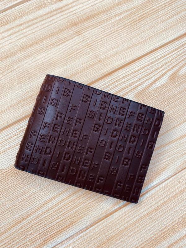 BILLETERA MARCA PARA CABALLERO FENDI MODELO 3864 CAFE
