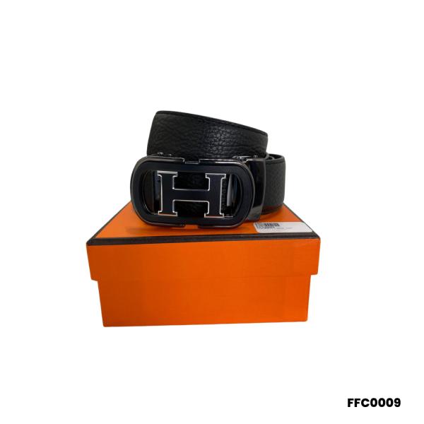 FAJA  NEGRA  MARCA HERMES HEBILLA NEGRA H GRANDE LISA