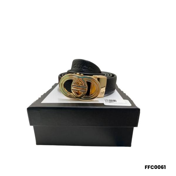 FAJA NEGRO/DELGADA MARCA GUCCI HEBILLA DORADA INICIALES GG