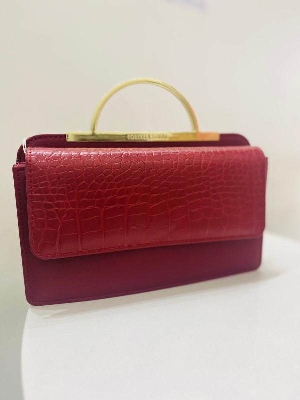 BILLETERA  PARA DAMA LY 8258-003 VINO