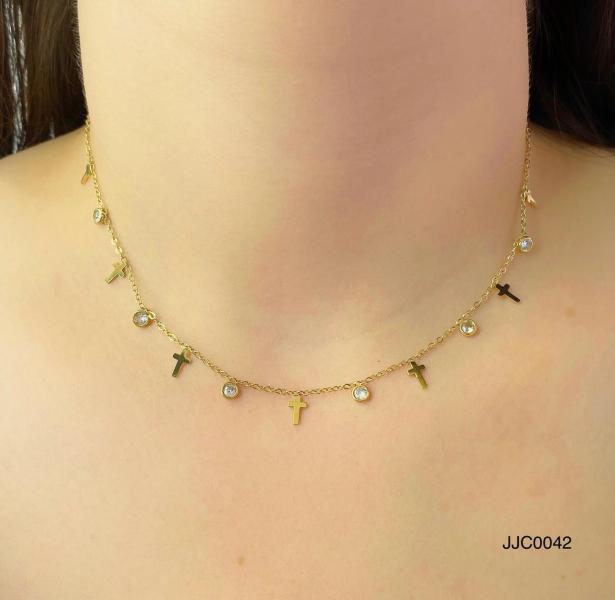 COLLAR ACERO DORADO CRUCES/PERLAS