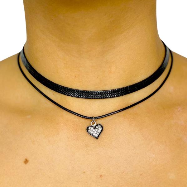 GARGANTILLA CUERDA DOBLE NEGRA DISE&Ntilde;O CORAZON CON DIAMANTES