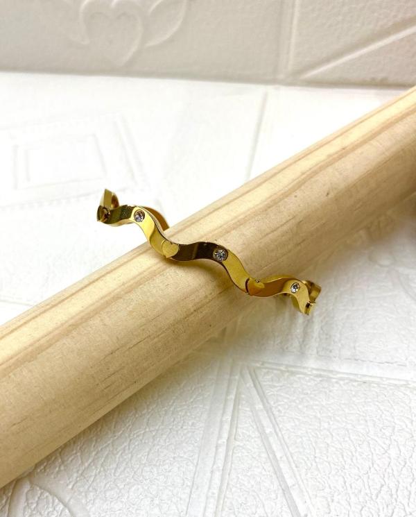 BRAZALETE RIGIDO DORADO MODELO T000687792