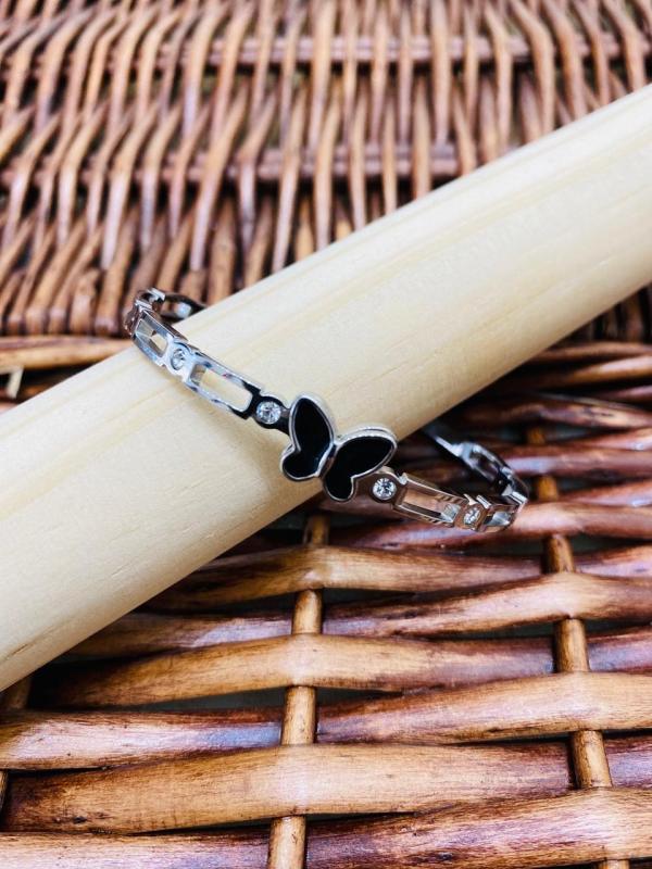 BRAZALETE RIGIDO PLATEADO MODELO T000666325
