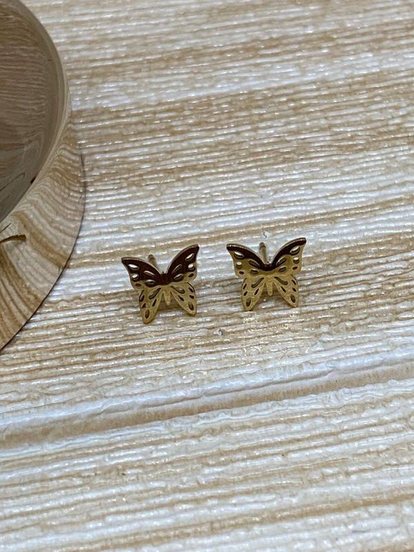 ARETES DORADOS DISE&Ntilde;O MARIPOSA MODELO T000689049