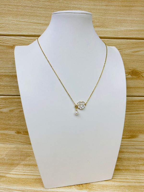 COLLAR DORADO DISE&Ntilde;O TREBOL MODELO X000108839
