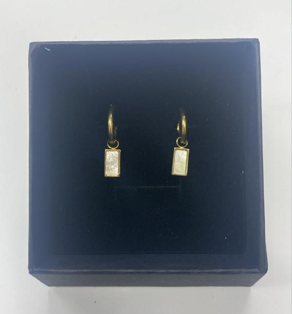 ARGOLLA DORADA MODELO T000896093