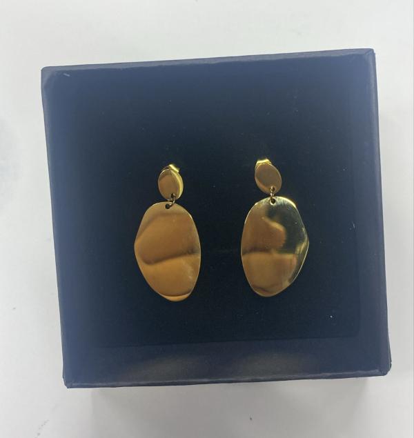 ARETE  DORADO MODELO T000925309