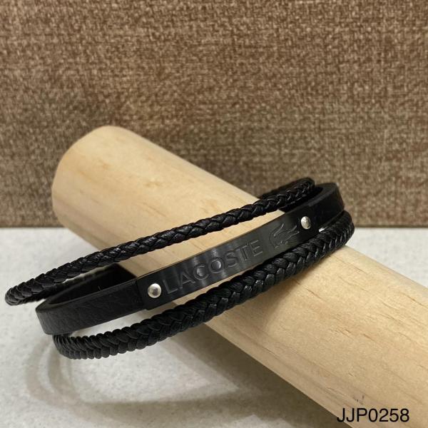 PULSERA DE CUERO TRIPLE LACOSTE NEGRO