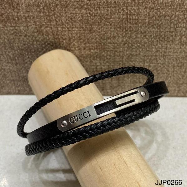 PULSERA DE CUERO TRIPLE GUCCI PLATEADA