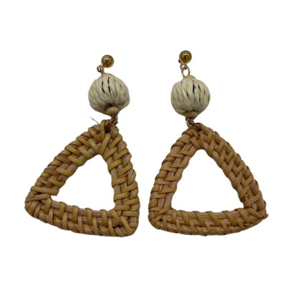ARETES MIMBRE DISE&Ntilde;O TRIANGULO BEIGE/CAFE