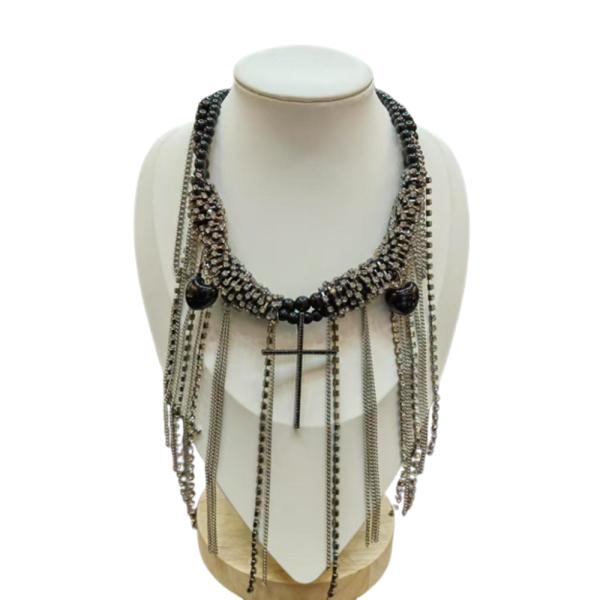COLLAR GRUNGE PIEDRAS NEGRAS DIJE CRUZ NEGRA