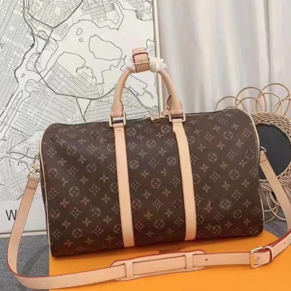 MALETIN  LOUIS VUITTON CREMA