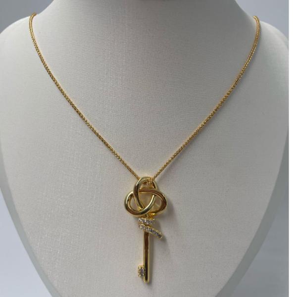 COLLAR PLATEADO TIFFANNY & CO DISE&Ntilde;O LLAVE DORADO