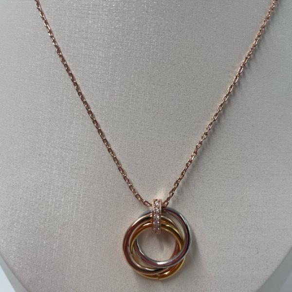 COLLAR CARTIER DORADO