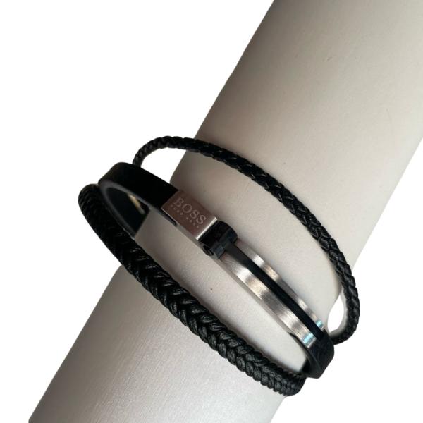 PULSERA DE CUERO TRIPLE HUGO BOSS PLATEADO