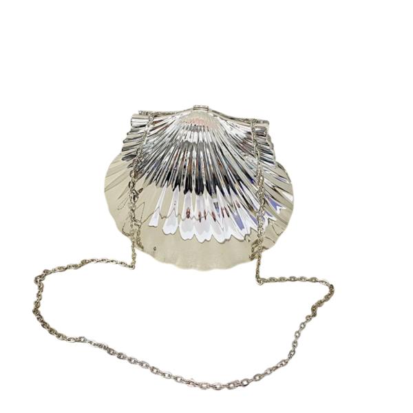 BOLSO DE MANO WR-8 PLATEADO
