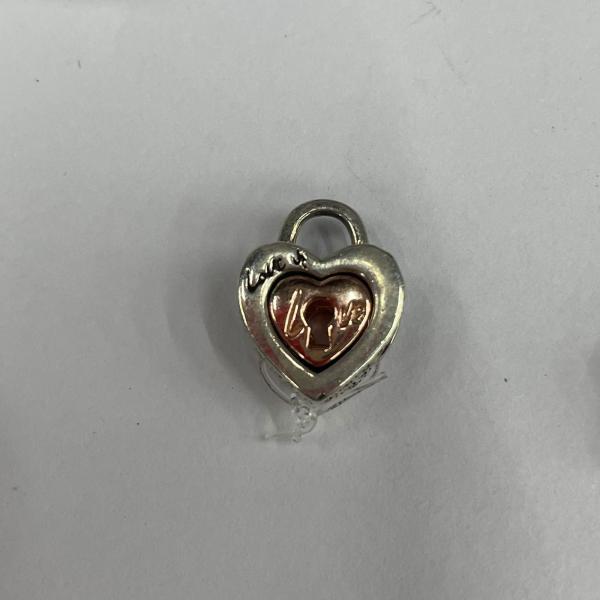 CHARM CORAZON CANDADO PANDORA CH01